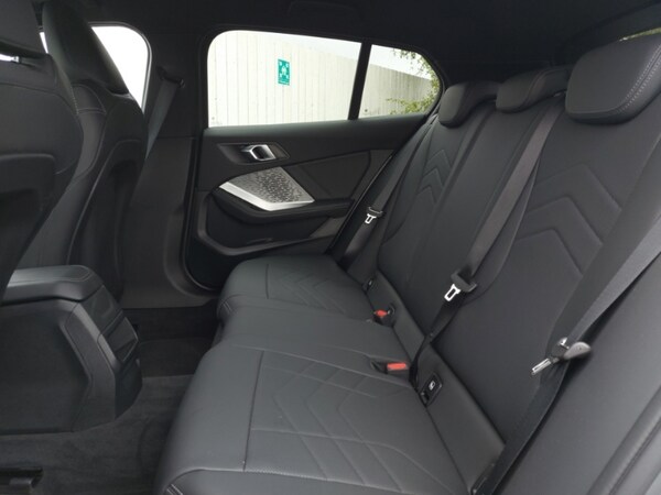 Used BMW 1 Series 2025 for sale - 76053624: Photo 12