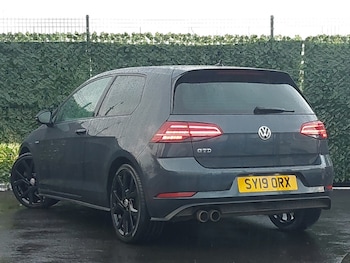 Used Volkswagen Golf 2019 for sale - 77008625: Photo