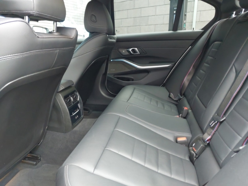 Used BMW 3 Series 2024 for sale - 76639508: Photo 6