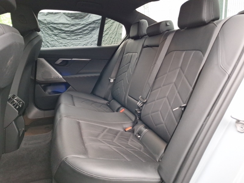 Used BMW i5 2023 for sale - 77035220: Photo 12