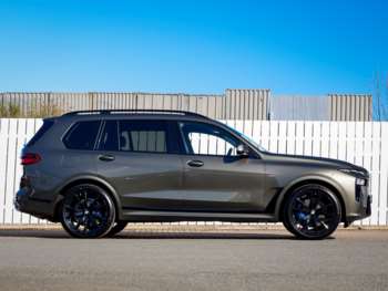 Used BMW X7 2024 for sale - 74248620: Photo
