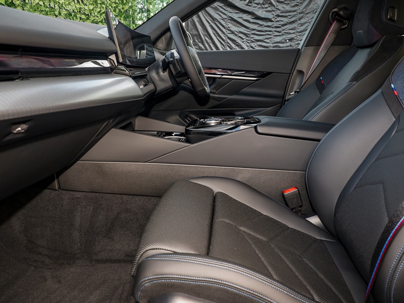 Used BMW 5 Series 2025 for sale - 76397396: Photo 7