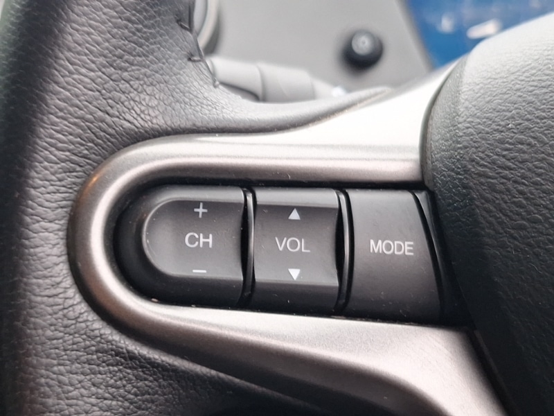 Used Honda Civic 2011 for sale - 77980954: Photo 18