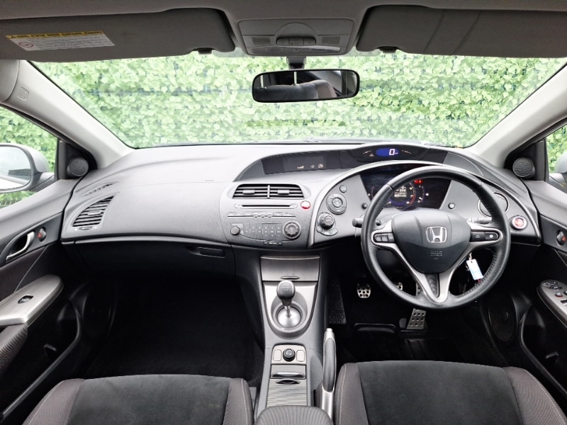 Used Honda Civic 2011 for sale - 77980954: Photo 4