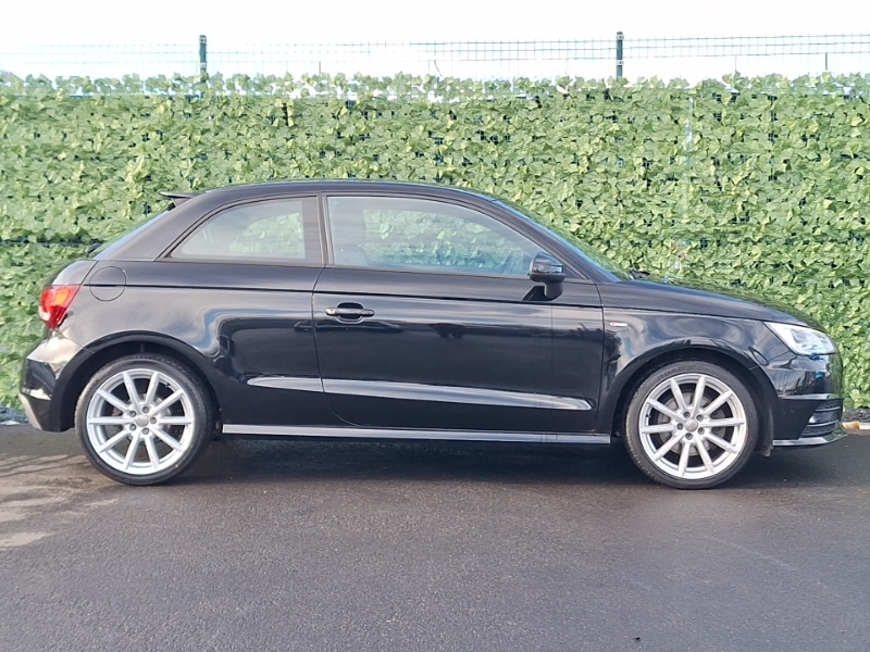 Used Audi A1 2017 for sale - 77881913: Photo 2