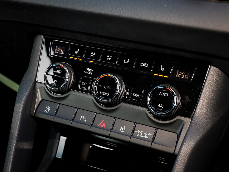 Used Skoda Karoq 2024 for sale - 76058868: Photo 15