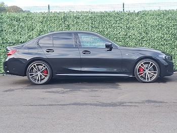 Used BMW 3 Series 2025 for sale - 76365630: Photo