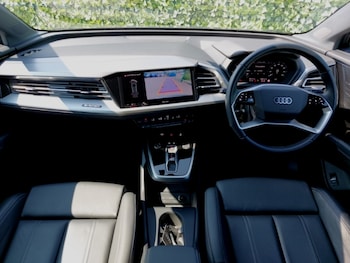 Used Audi Q4 e-tron 2024 for sale - 79223821: Photo