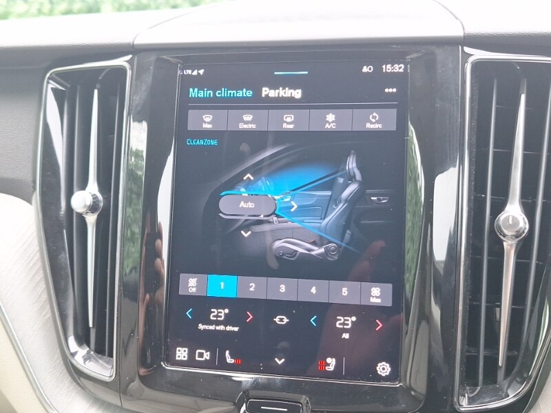 Used Volvo XC60 2023 for sale - 76258214: Photo 18