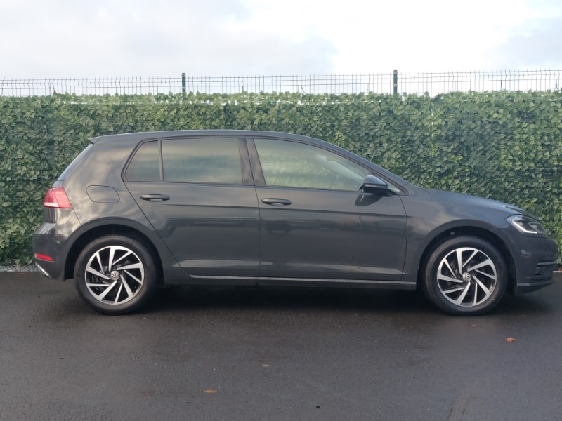 Used Volkswagen Golf 2019 for sale - 77166249: Photo 2