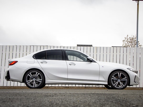 Used BMW 3 Series 2024 for sale - 74394022: Photo 2