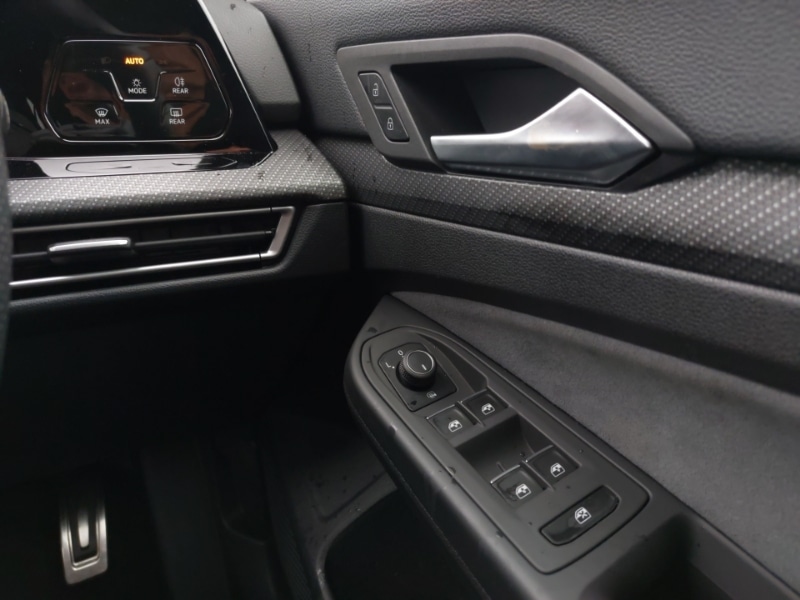 Used Volkswagen Golf 2024 for sale - 76696146: Photo 17