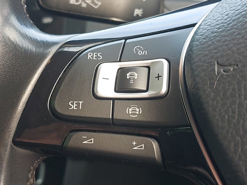 Used Volkswagen Golf 2019 for sale - 77338184: Photo 18