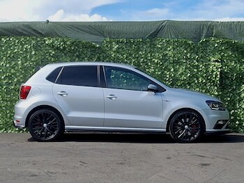 Used Volkswagen Polo 2015 for sale - 78783454: Photo