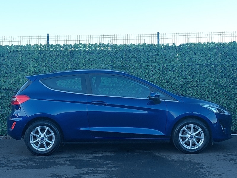 Used Ford Fiesta 2019 for sale - 76408271: Photo 2