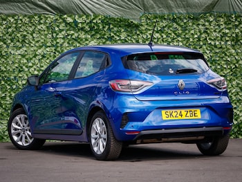 Used Renault Clio 2024 for sale - 79101434: Photo