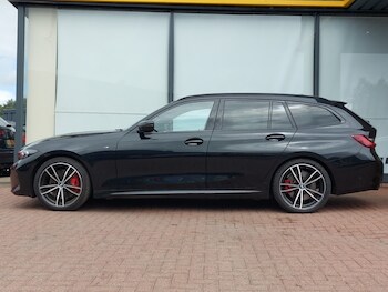 Used BMW 3 Series 2024 for sale - 77816004: Photo