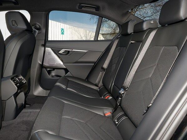 Used BMW 5 Series 2025 for sale - 74085128: Photo 12