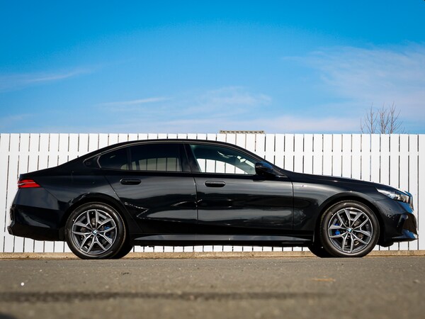 Used BMW 5 Series 2025 for sale - 74085128: Photo 2