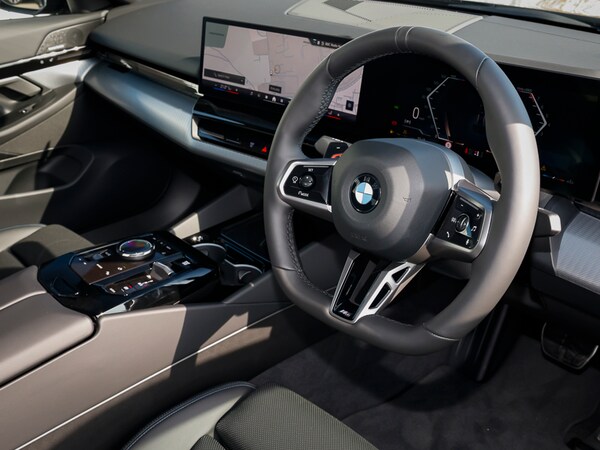 Used BMW 5 Series 2025 for sale - 74085128: Photo 6