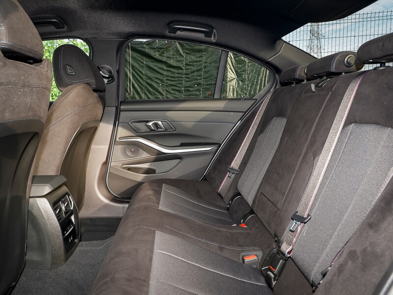 Used BMW 3 Series 2025 for sale - 76471625: Photo 12