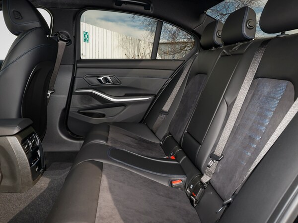 Used BMW 3 Series 2024 for sale - 74085055: Photo 12