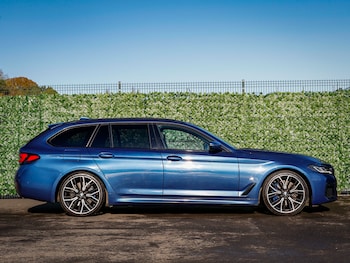 Used BMW 5 Series 2020 for sale - 76465412: Photo