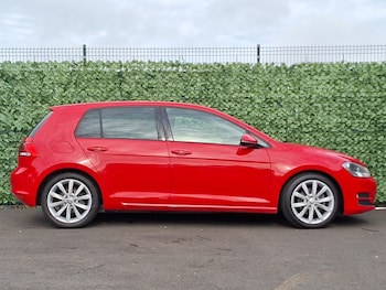 Used Volkswagen Golf 2015 for sale - 76380461: Photo