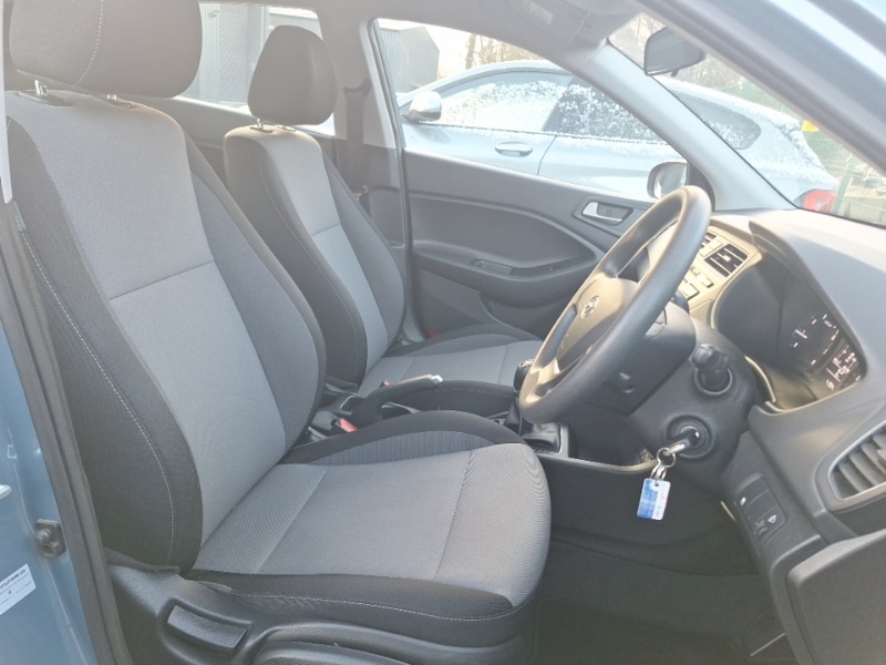 Used Hyundai i20 2017 for sale - 77142110: Photo 11