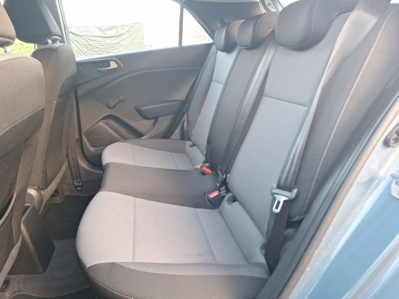 Used Hyundai i20 2017 for sale - 77142110: Photo 12