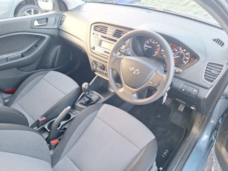 Used Hyundai i20 2017 for sale - 77142110: Photo 6