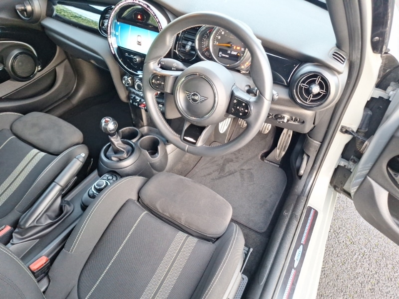 Used MINI Hatch 2022 for sale - 76925309: Photo 11