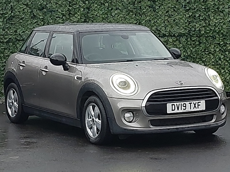 Used MINI Hatch 2019 for sale - 77637207: Photo 1