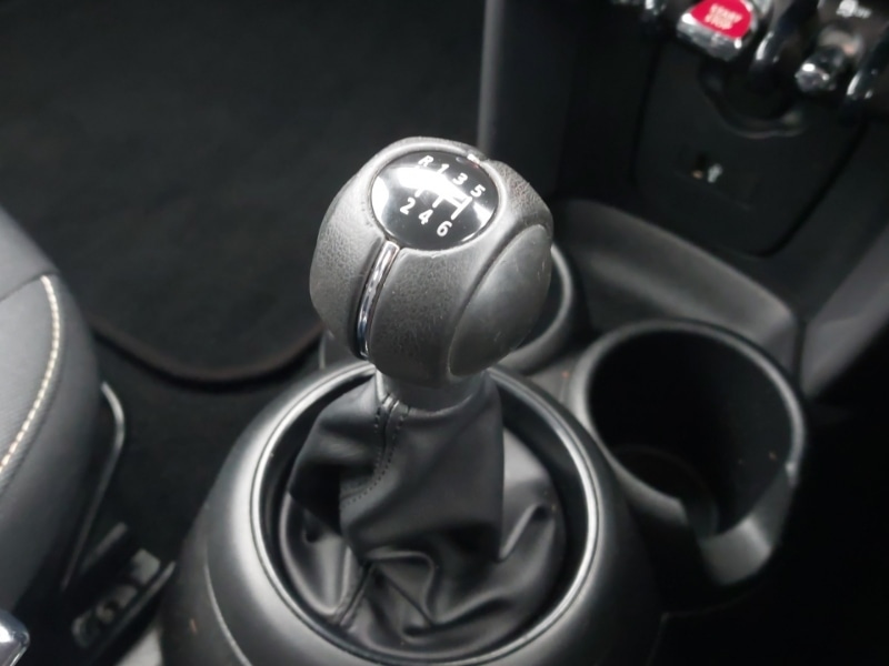 Used MINI Hatch 2019 for sale - 77637207: Photo 10