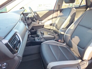 Used Kia Stonic 2019 for sale - 78057355: Photo