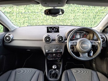 Used Audi A1 2015 for sale - 77596121: Photo