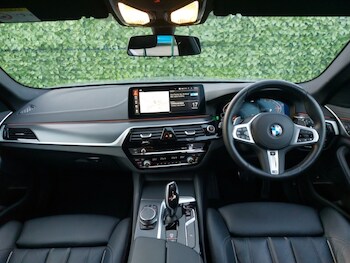 Used BMW 5 Series 2022 for sale - 77682649: Photo