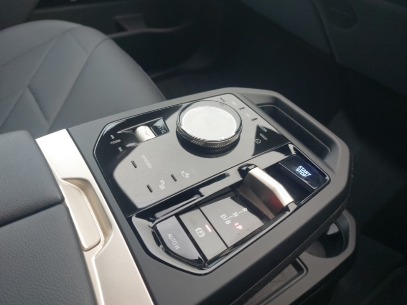 Used BMW iX 2023 for sale - 76369784: Photo 10
