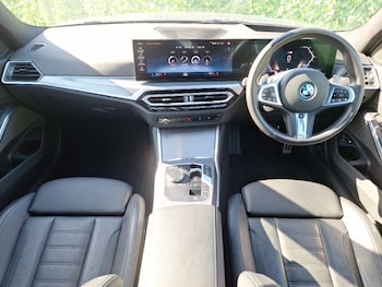 Used BMW 3 Series 2024 for sale - 78346693: Photo