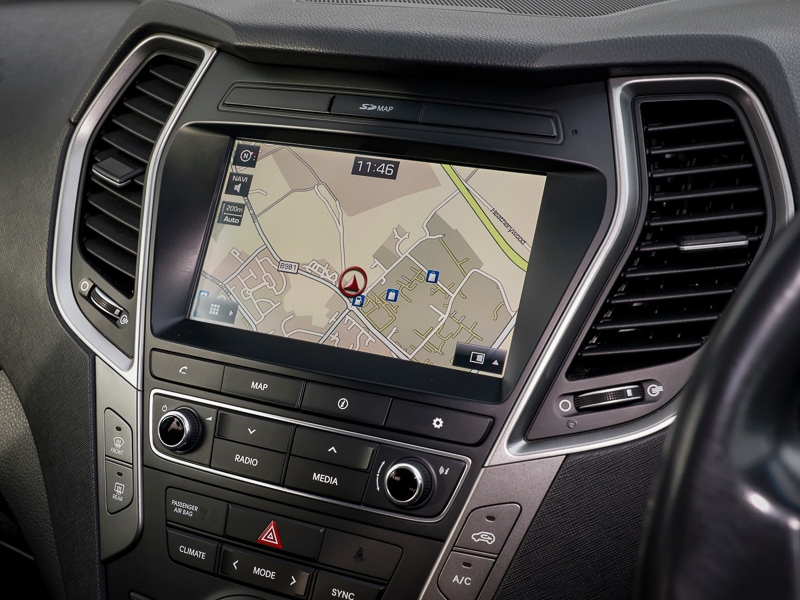 Used Hyundai Santa Fe 2018 for sale - 76471779: Photo 11