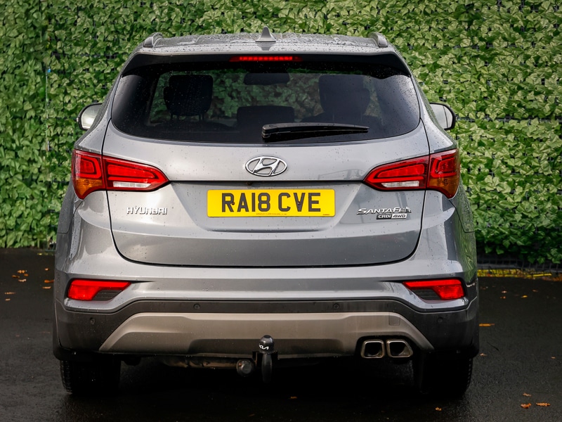 Used Hyundai Santa Fe 2018 for sale - 76471779: Photo 8