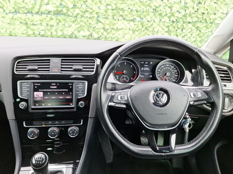 Used Volkswagen Golf 2015 for sale - 76451178: Photo 5