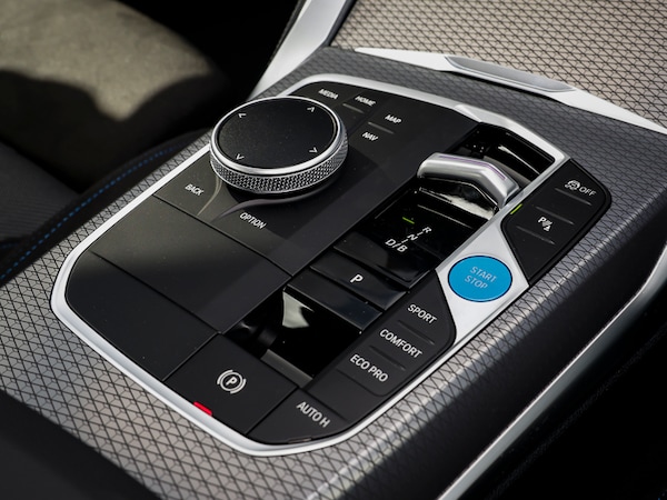 Used BMW i4 2025 for sale - 74005885: Photo 10
