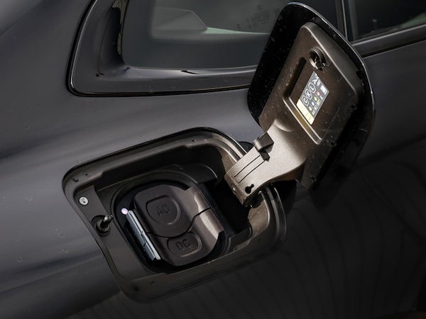 Used BMW i4 2025 for sale - 74005885: Photo 12