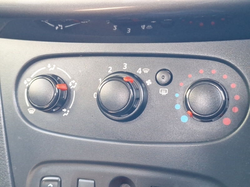 Used Dacia Sandero Stepway 2015 for sale - 77969435: Photo 17