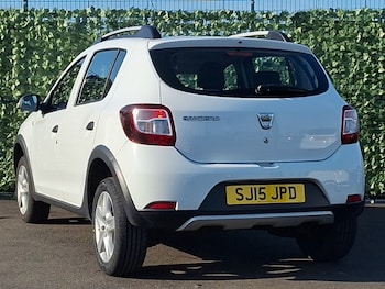 Used Dacia Sandero Stepway 2015 for sale - 77969435: Photo