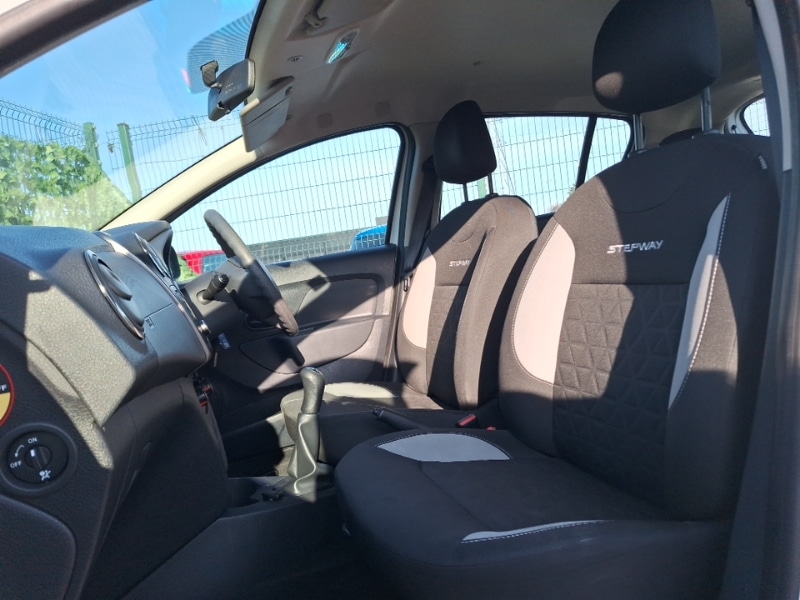 Used Dacia Sandero Stepway 2015 for sale - 77969435: Photo 7