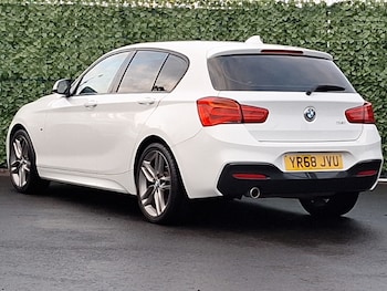 Used BMW 1 Series 2018 for sale - 77130042: Photo