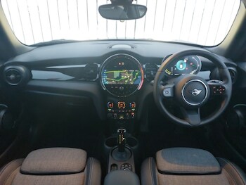 Used MINI Cooper 2023 for sale - 77299834: Photo