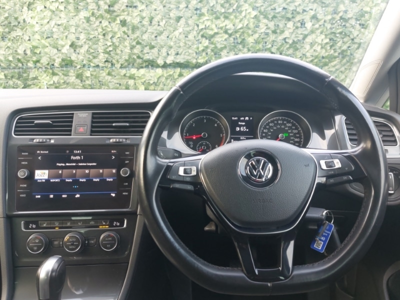Used Volkswagen Golf 2019 for sale - 76846988: Photo 5